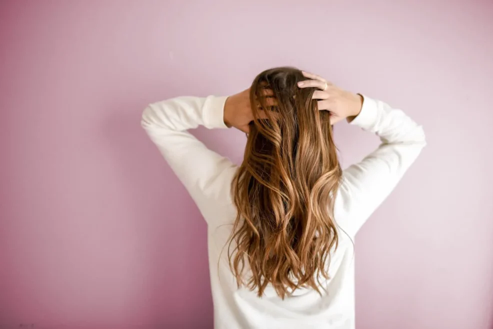 Olejowanie włosów na sucho – jak wykonać i dlaczego warto?