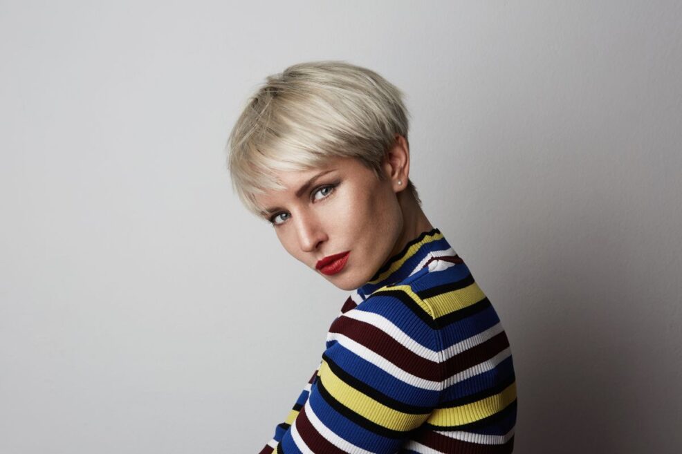 pixie cut włosy