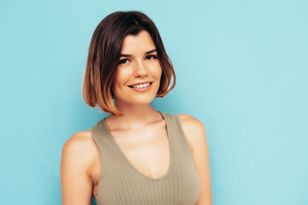 fryzury wyszczuplające twarz