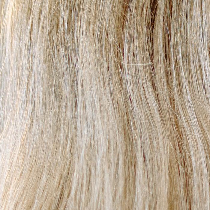 włosy przed aplikacją toneru